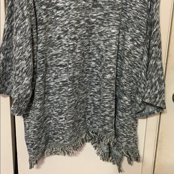 Grey Turtleneck Loose Fitting Sweater size S - Picture 2 of 3